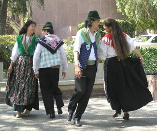 Hire Italian Folkl Dancers for Italian themed event